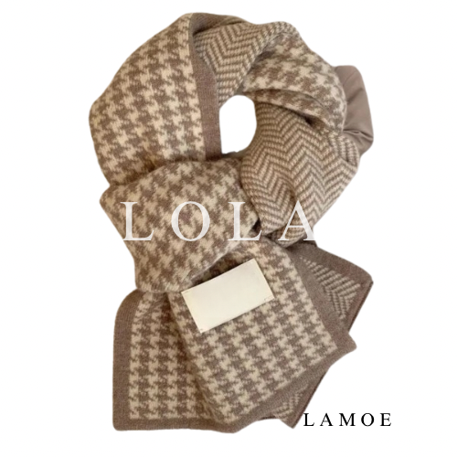 LOLA Winter Scarf