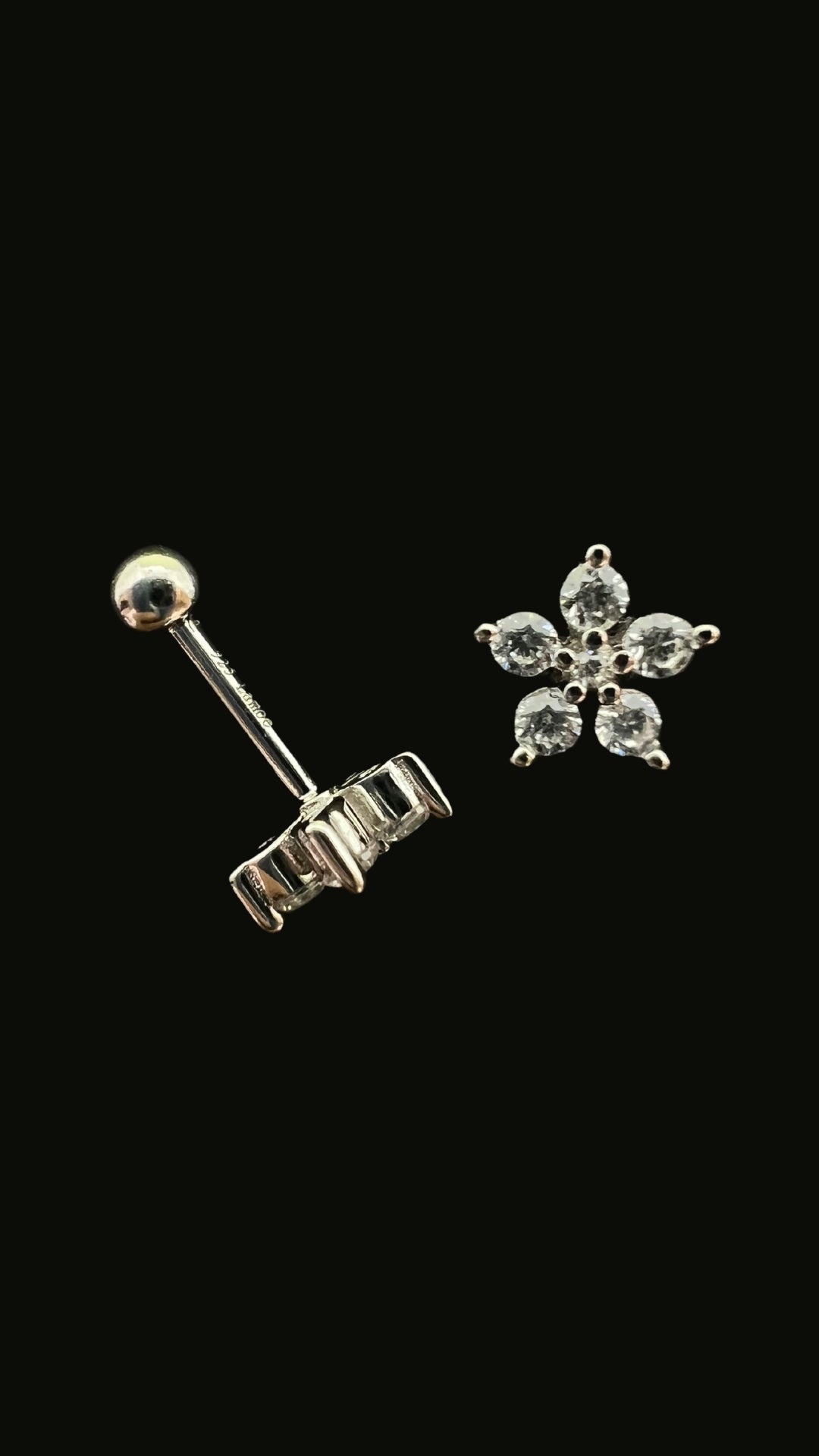 Single S925 Flower Stud Ear Piercing