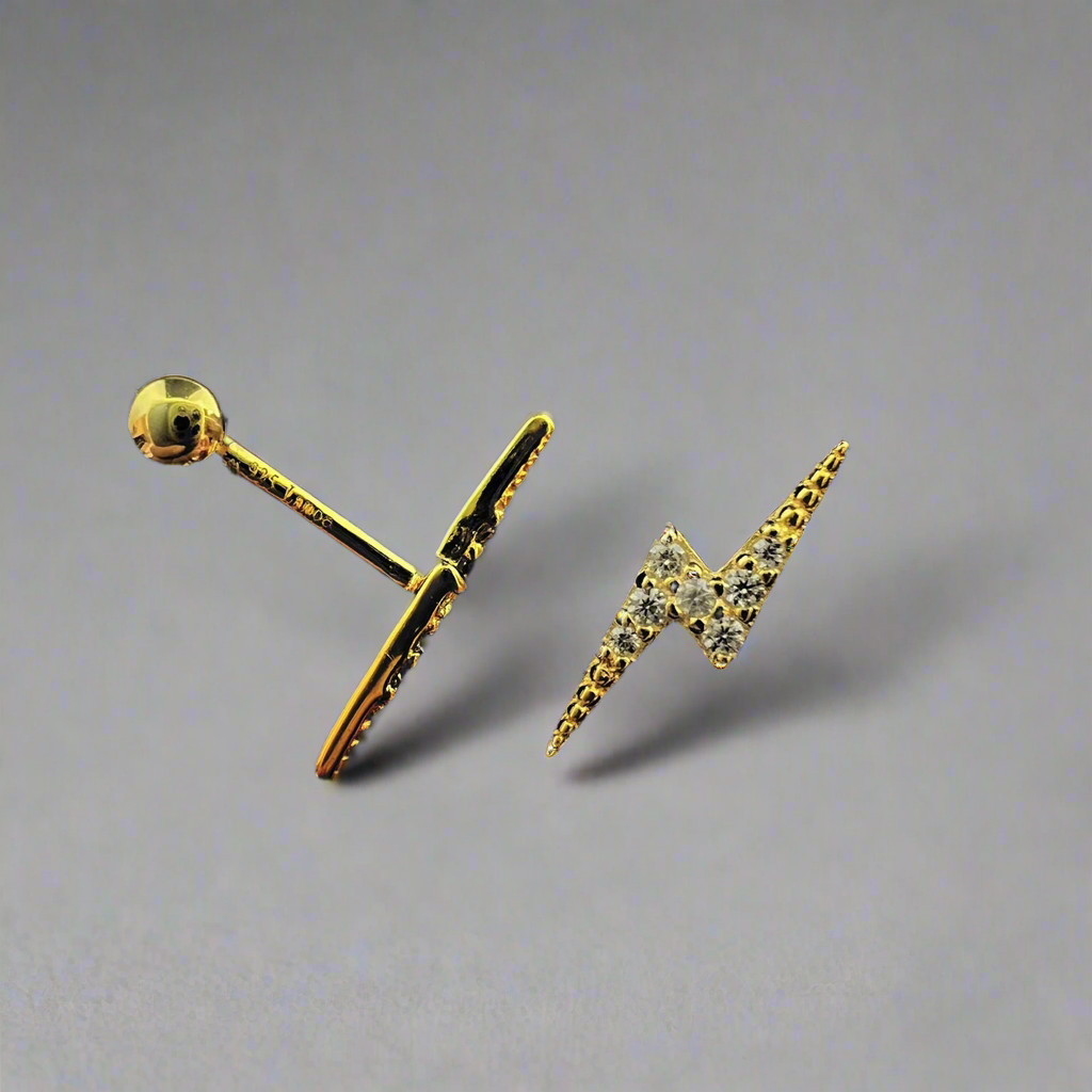 Single Thunder Lobe Ear Piercing