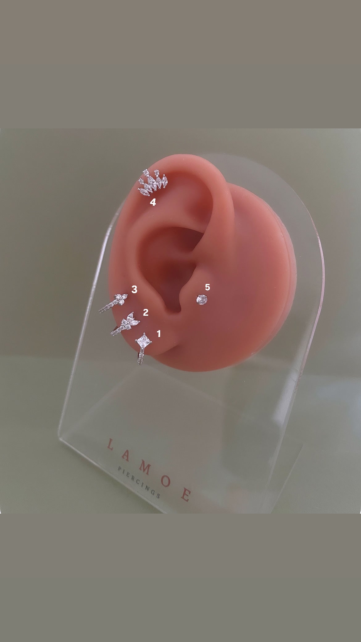 Single S925 Crown 5 Stones Helix Ear Piercing