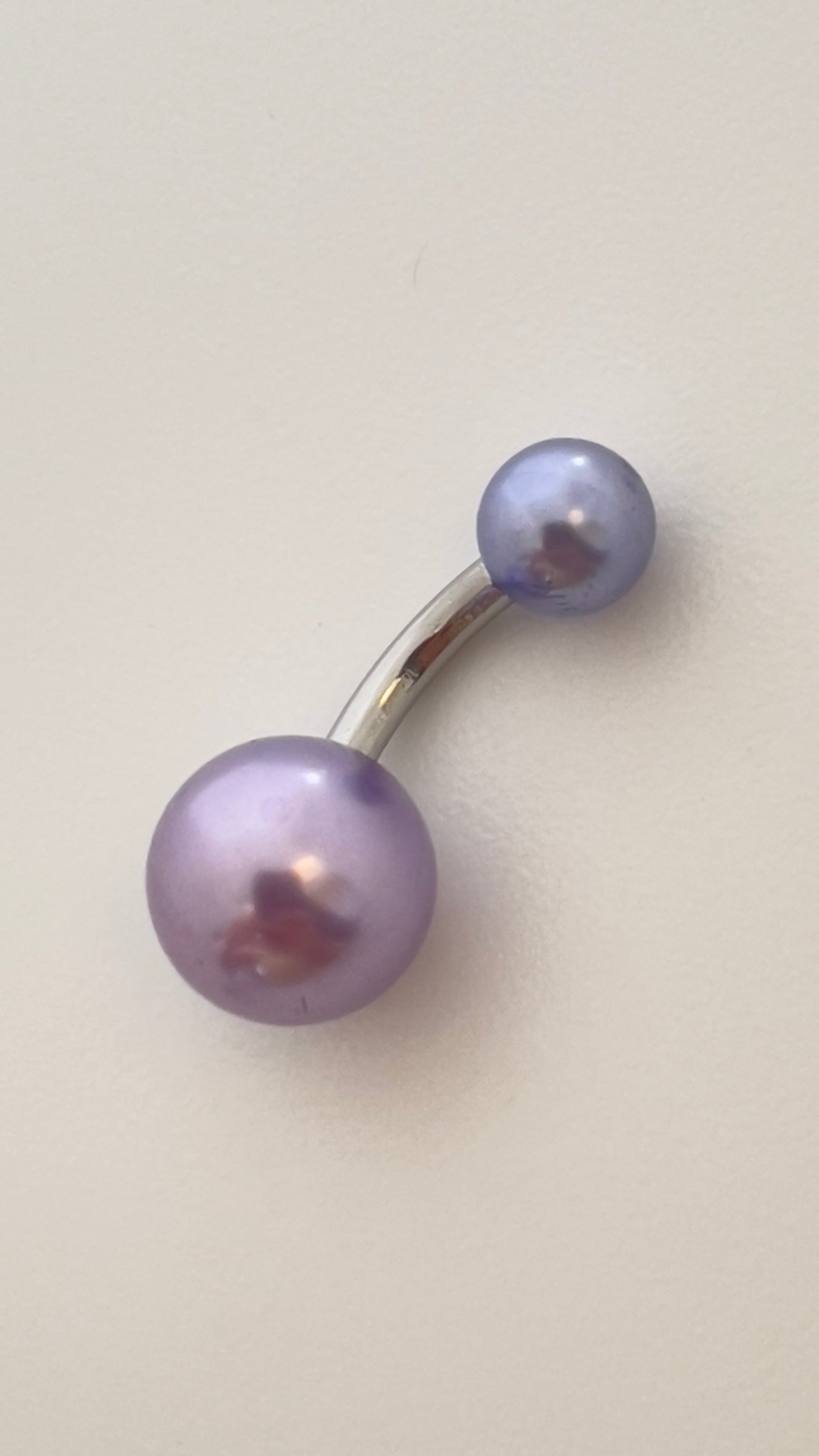 Pearl Short Axe Basic Ball Belly Ring