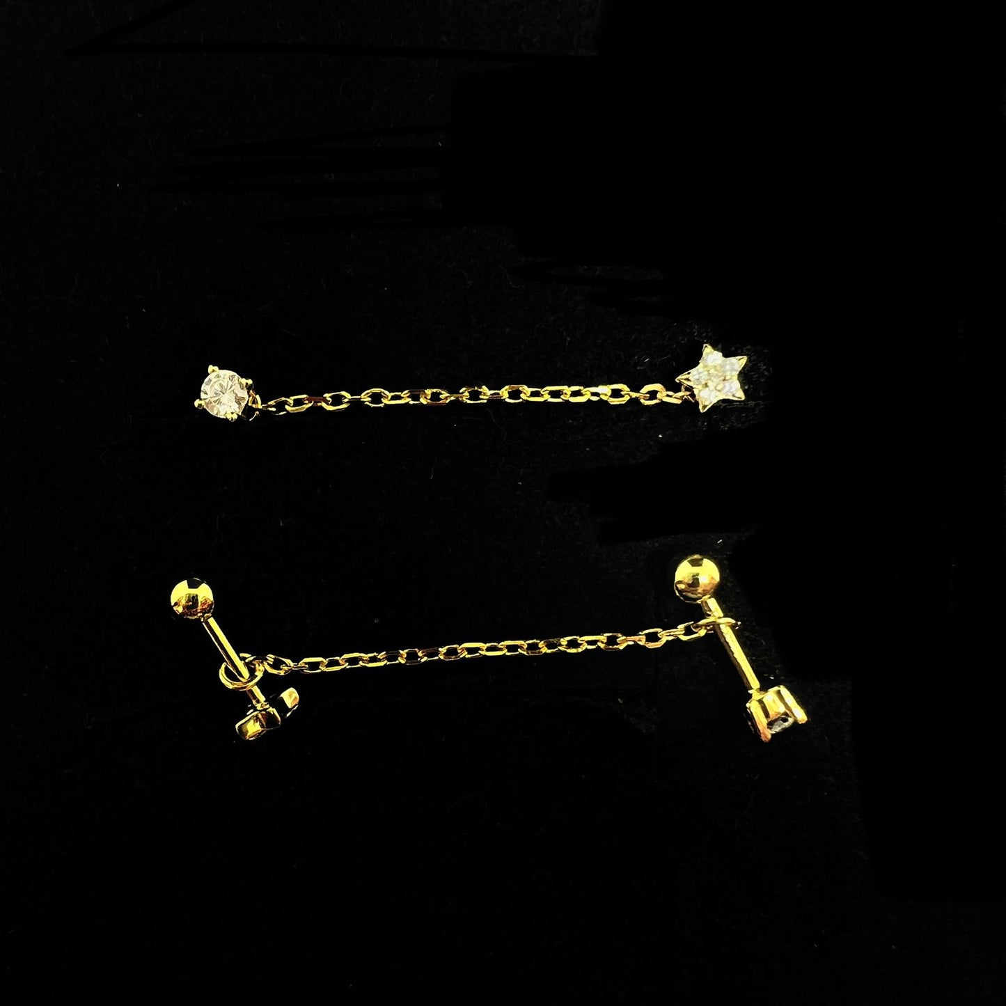 Star Stud Chain Ear Piercing