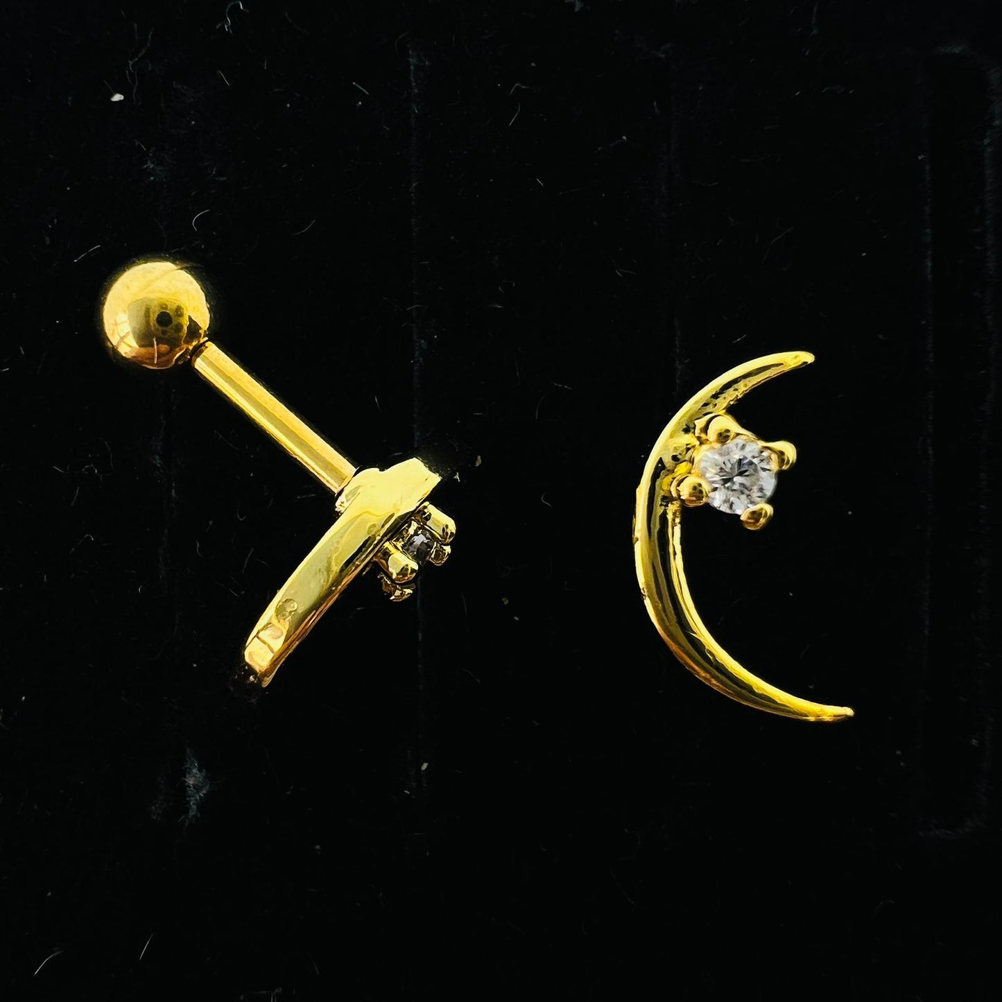 Crescent Moon 1 Stone Helix/Conch Ear Piercing