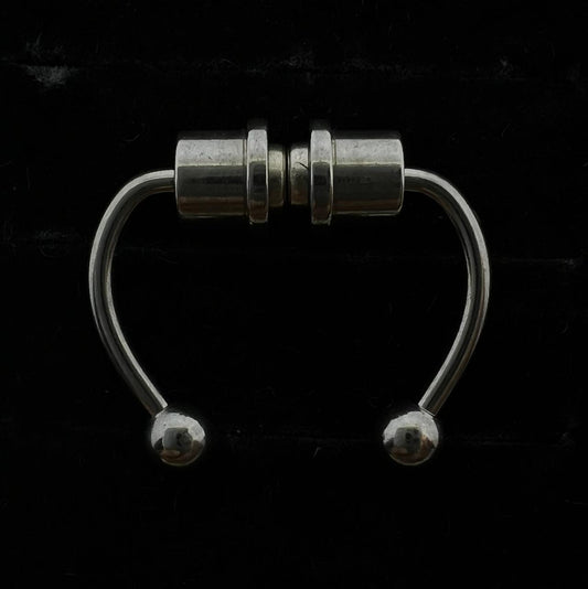 Loop Lead Free Fake Magnetic Vaginal Piercing