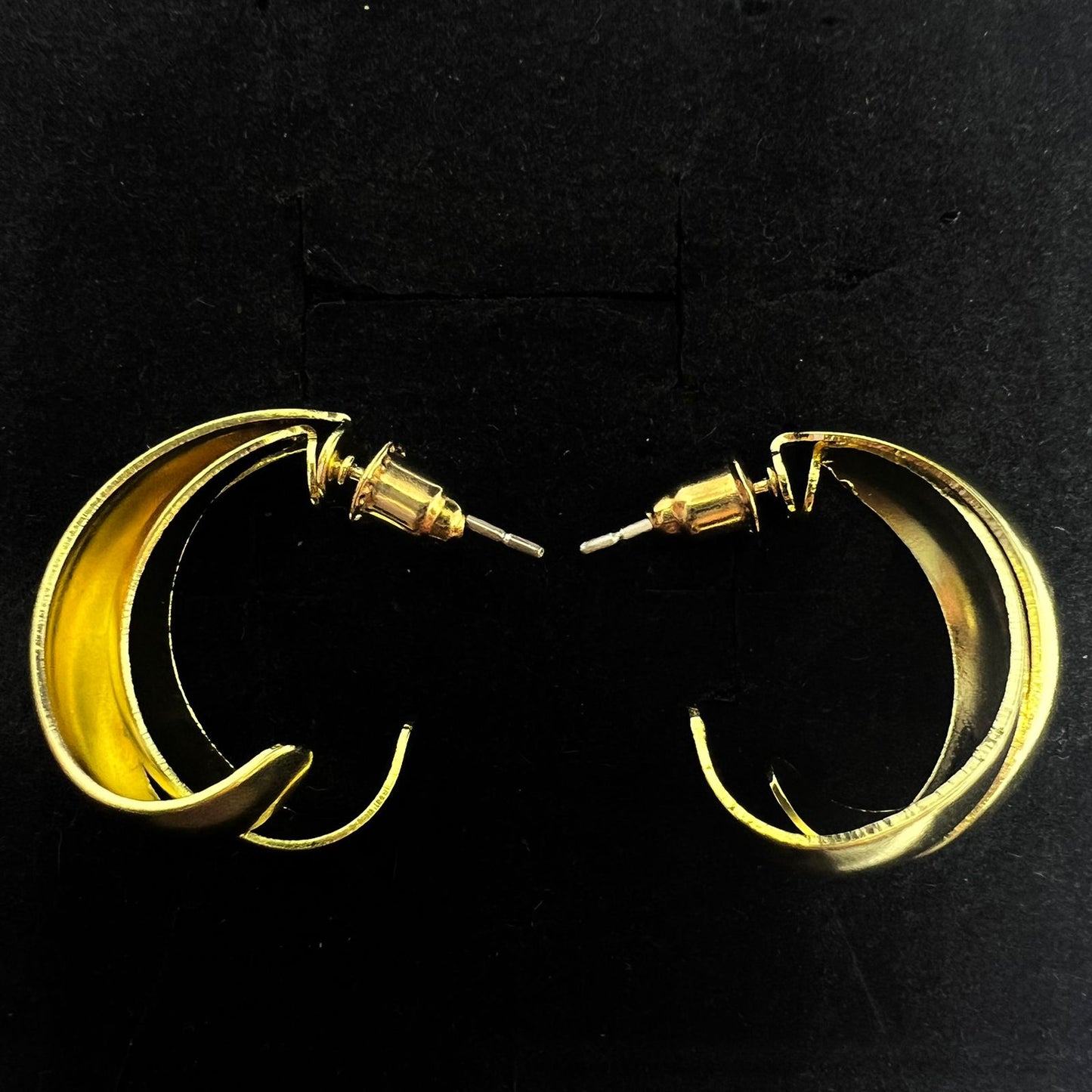 Spacial Arc Winter Earring