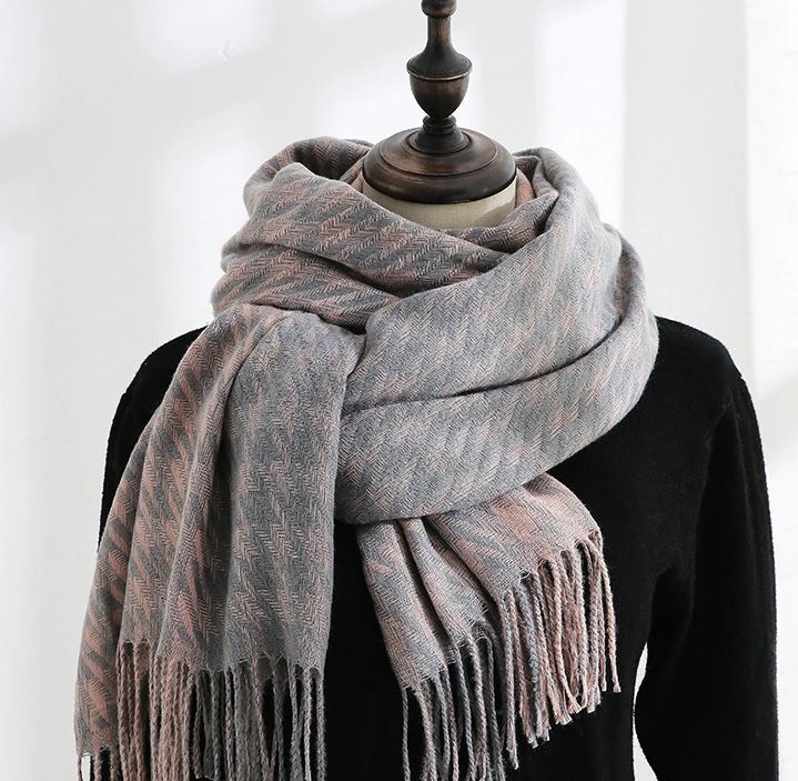 Rose Orsolya Winter Scarf