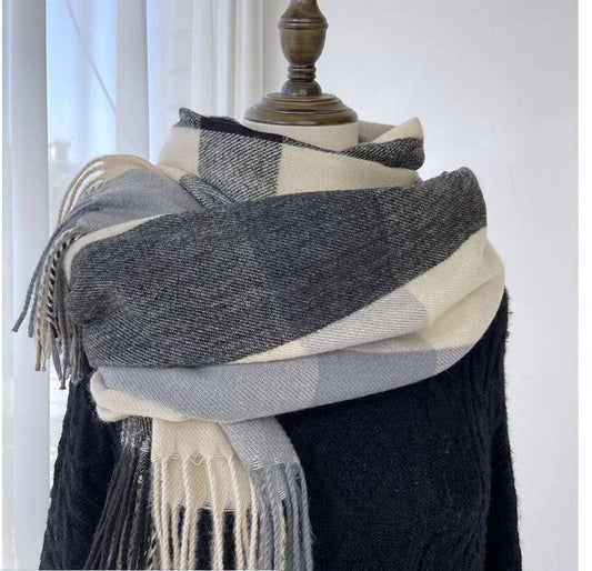 Evolet Winter Scarf