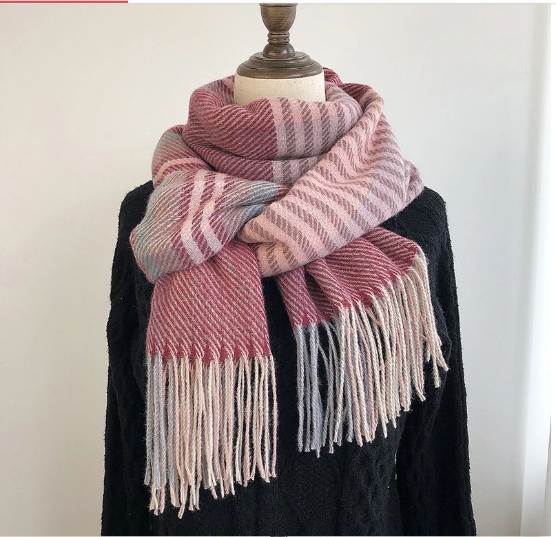 Teylie Burgandy Winter Scarf